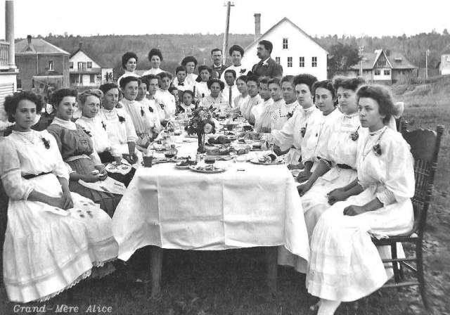 Reception 1907 chez O.Lambert